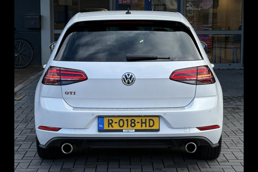Volkswagen Golf 2.0 TSI GTI Performance 245pk | Virtual Cockpit | Stoelverwarming | Achteruitrijcamera | Adaptive Cruise |