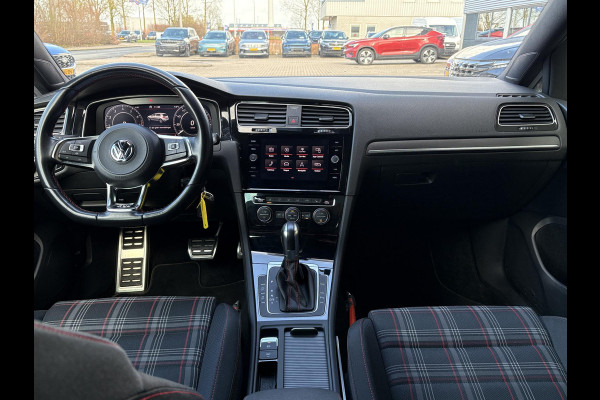 Volkswagen Golf 2.0 TSI GTI Performance 245pk | Virtual Cockpit | Stoelverwarming | Achteruitrijcamera | Adaptive Cruise |