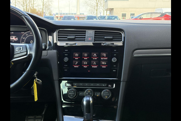 Volkswagen Golf 2.0 TSI GTI Performance 245pk | Virtual Cockpit | Stoelverwarming | Achteruitrijcamera | Adaptive Cruise |