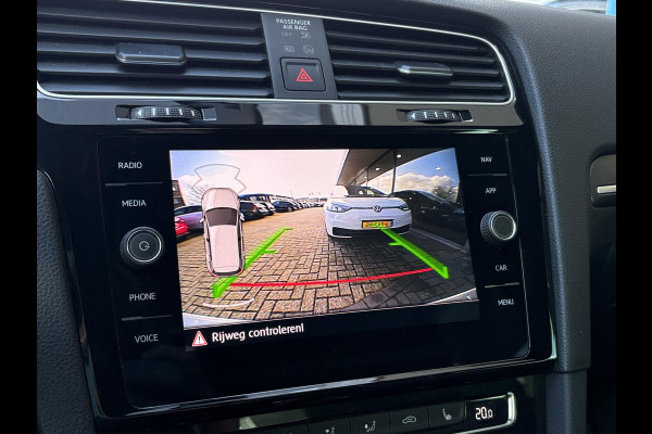 Volkswagen Golf 2.0 TSI GTI Performance 245pk | Virtual Cockpit | Stoelverwarming | Achteruitrijcamera | Adaptive Cruise |