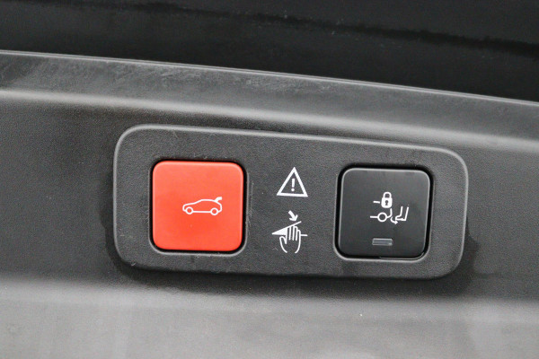 Peugeot 5008 1.2 FACELIFT*CARPLAY*NAVI*CAMERA*HAAK*7-PERS*ECC*