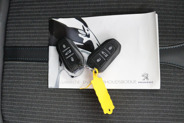 Peugeot 5008 1.2 FACELIFT*CARPLAY*NAVI*CAMERA*HAAK*7-PERS*ECC*