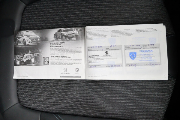 Peugeot 5008 1.2 FACELIFT*CARPLAY*NAVI*CAMERA*HAAK*7-PERS*ECC*