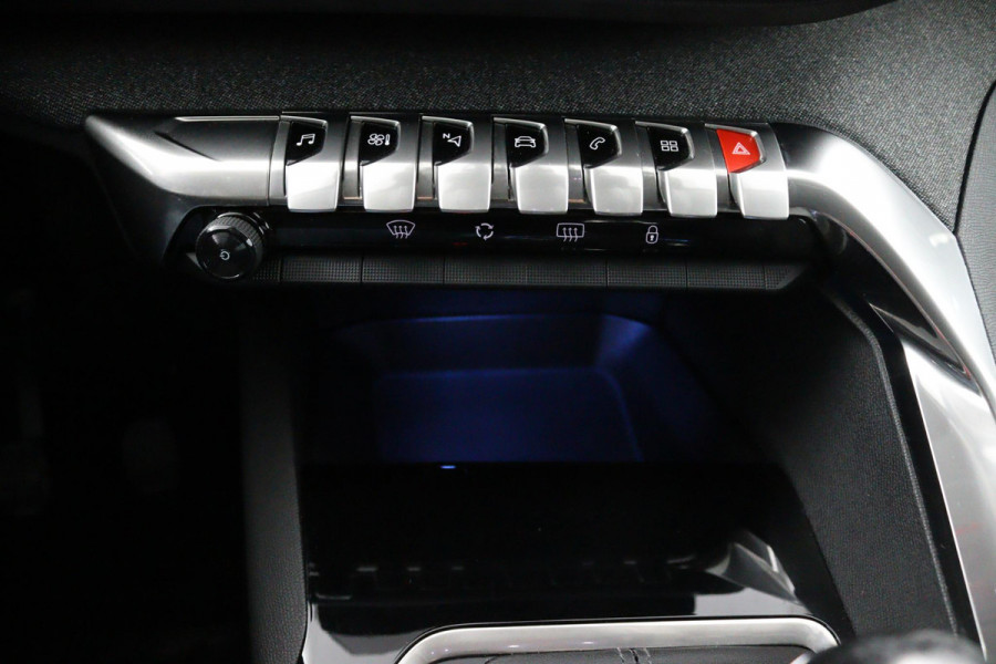 Peugeot 5008 1.2 FACELIFT*CARPLAY*NAVI*CAMERA*HAAK*7-PERS*ECC*