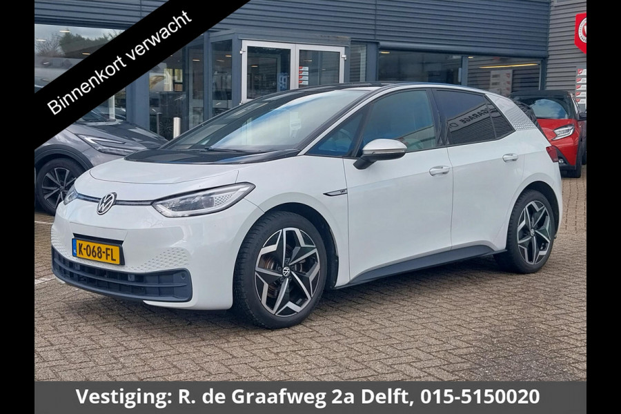 Volkswagen ID.3 First Plus Two Tone 58 kWh SOH 89% | Navigatie | Camera |