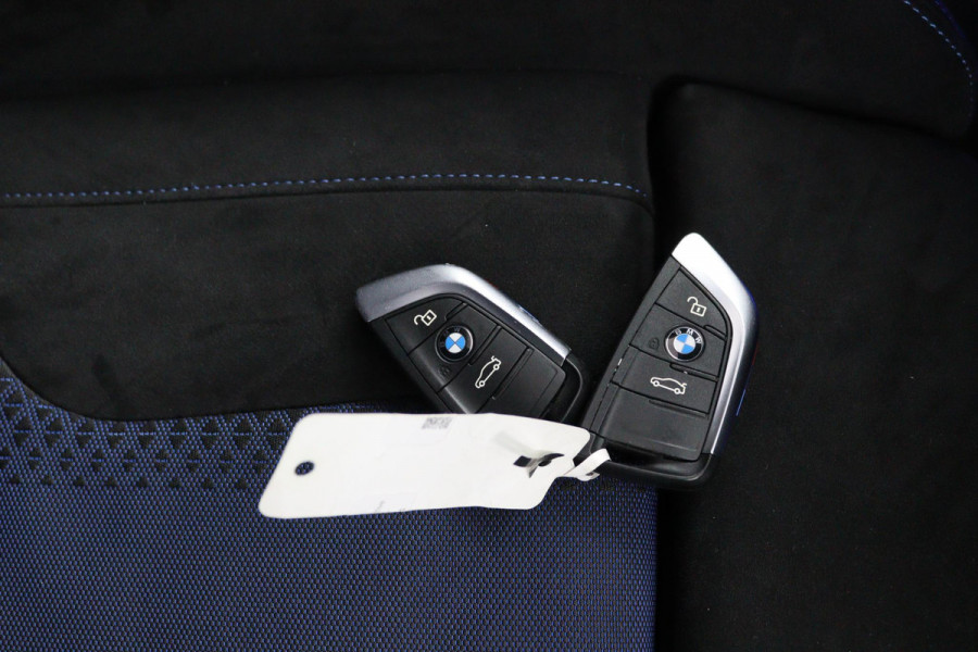 BMW X2 M35i High Executive*KUIPSTOEL*PANO*MILLTEK*CAM*HK*