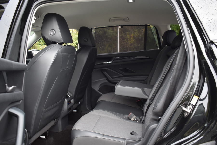 Volkswagen Tayron 1.5 eTSI 150PK DSG LIFE 7-PERSOONS/TREKHAAK/FABRIEKSGARANTIE