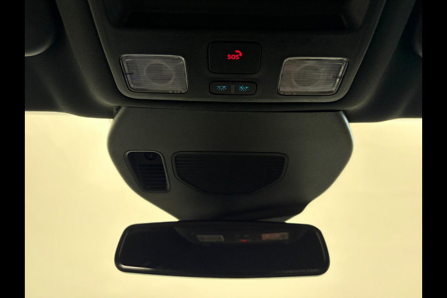 Ford Kuga 2.5 PHEV ST-Line X Airco ECC Navi Carplay B&O Sound System PDC VA + Camera Leder/Alcantara Head Up Display Winterpack