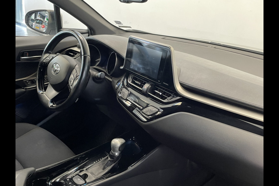 Toyota C-HR 1.8 Hybrid Dynamic Navi Keyless Entry/Go 18''