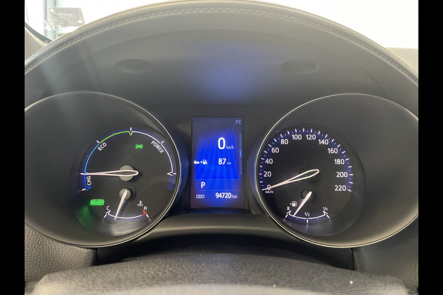 Toyota C-HR 1.8 Hybrid Dynamic Navi Keyless Entry/Go 18''