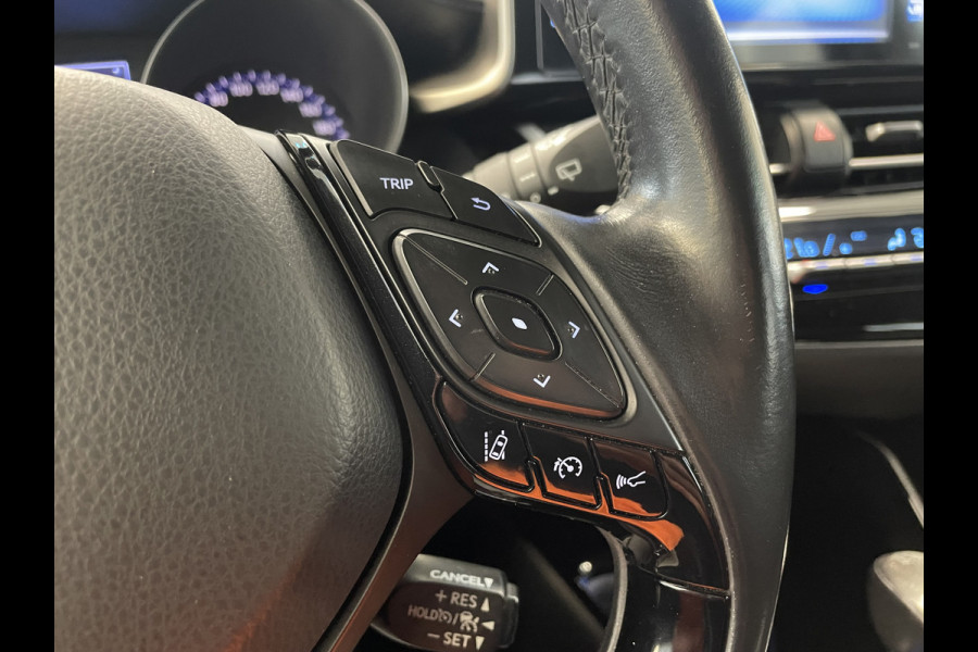 Toyota C-HR 1.8 Hybrid Dynamic Navi Keyless Entry/Go 18''