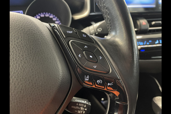 Toyota C-HR 1.8 Hybrid Dynamic Navi Keyless Entry/Go 18''