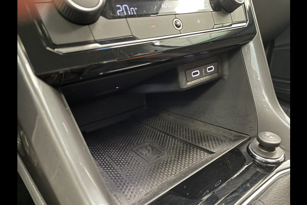 Volkswagen T-Cross 1.0 TSI Style ACC ECC PDC LED