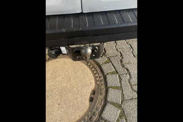 Renault Trafic 2.0 130 L2H1 Comfort*3-PERS*CRUISE*HAAK*ECC*TEL*