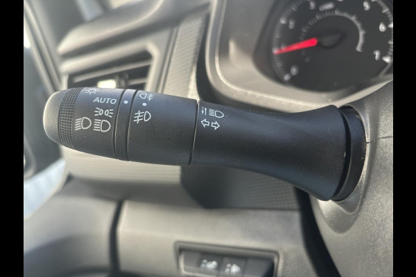 Renault Trafic 2.0 130 L2H1 Comfort*3-PERS*CRUISE*HAAK*ECC*TEL*