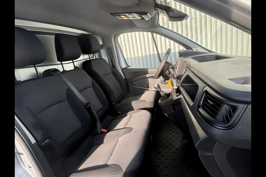 Renault Trafic 2.0 130 L2H1 Comfort*3-PERS*CRUISE*HAAK*ECC*TEL*