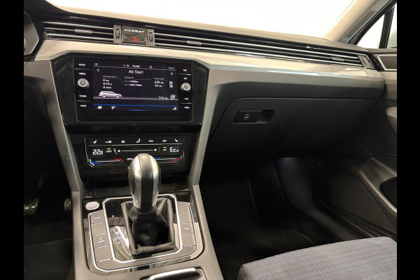 Volkswagen Passat Variant 1.4 TSI PHEV GTE Business Airco ECC Navi Carplay PDC VA +Camera Adaptive Cruise Control+Travel Assist  17" LM Velgen Winter Pack ERGO Comfort Stoelen