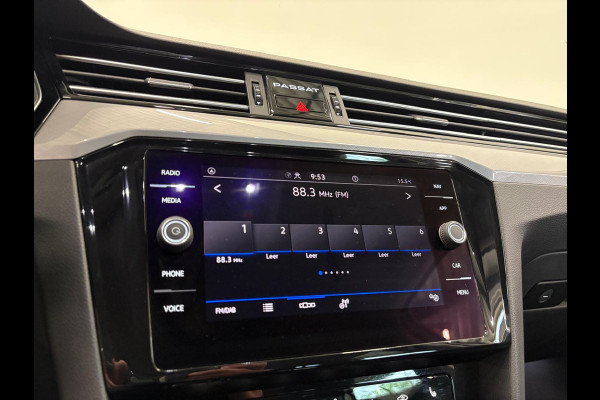 Volkswagen Passat Variant 1.4 TSI PHEV GTE Business Airco ECC Navi Carplay PDC VA +Camera Adaptive Cruise Control+Travel Assist  17" LM Velgen Winter Pack ERGO Comfort Stoelen