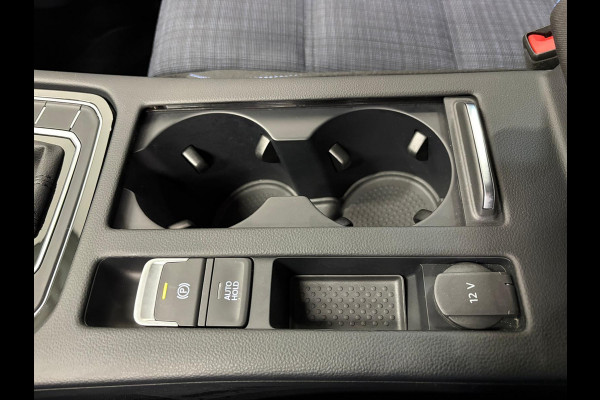 Volkswagen Passat Variant 1.4 TSI PHEV GTE Business Airco ECC Navi Carplay PDC VA +Camera Adaptive Cruise Control+Travel Assist  17" LM Velgen Winter Pack ERGO Comfort Stoelen