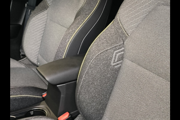 Renault Captur 1.3 mild hybrid 160 techno AUTOMAAT uit 2025 Rijklaar + Fabrieksgarantie Henk Jongen Auto's in Helmond,  al 50 jaar service zoals 't hoort!