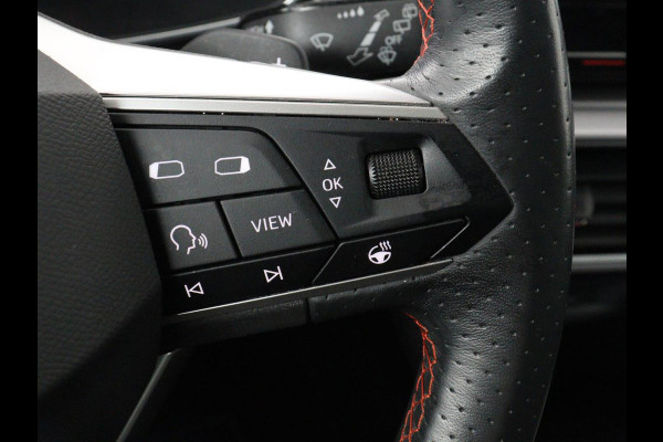 Seat Leon 1.4 TSI eHybrid PHEV FR | Stoelverwarming | Adaptive cruise | Navigatie | Sfeerverlichting | Stuurverwarming | Full LED | Sportstoelen | Side Assist | Parkeerhulp | Plug In