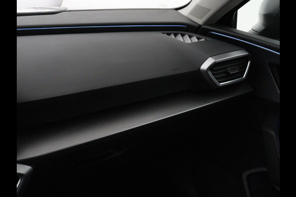 Seat Leon 1.4 TSI eHybrid PHEV FR | Stoelverwarming | Adaptive cruise | Navigatie | Sfeerverlichting | Stuurverwarming | Full LED | Sportstoelen | Side Assist | Parkeerhulp | Plug In