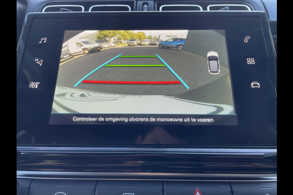 Citroën C3 110pk Shine (Camera - Keyless Entry - Navigatie - Automatische Airco - Apple Carplay - LED)