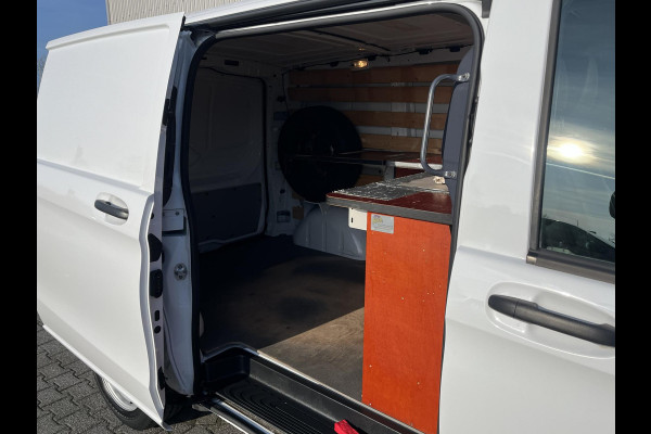 Mercedes-Benz Vito 110 CDIA/C*CRUISE*TEL*3-PERS*WERKTAFEL*OMVORMER*