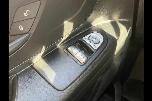 Mercedes-Benz Vito 110 CDIA/C*CRUISE*TEL*3-PERS*WERKTAFEL*OMVORMER*