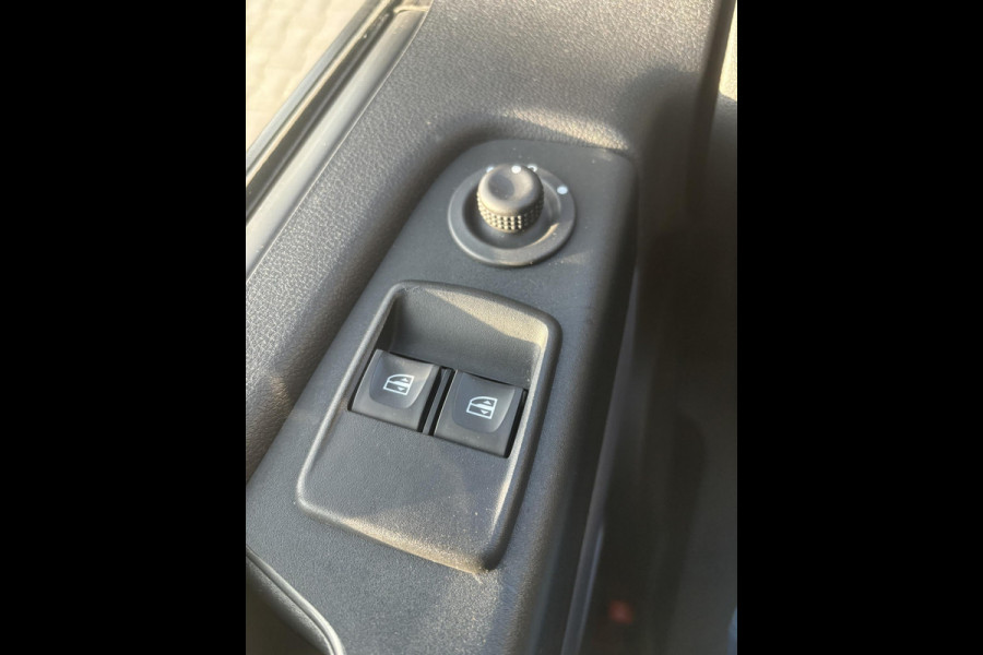 Opel Vivaro 1.6 CDTI L2H1 Edit.*NAVI*CAM*CRUISE*A/C*TEL*3-PERS