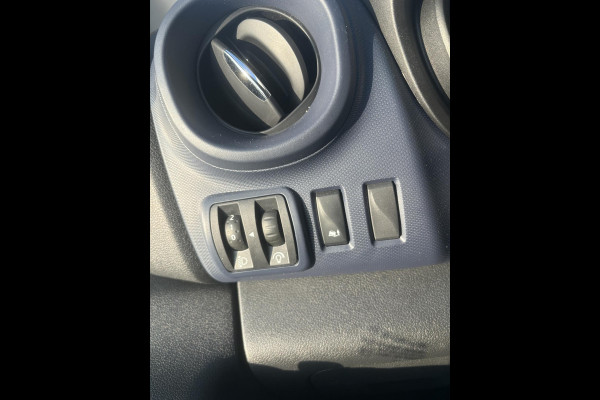 Opel Vivaro 1.6 CDTI L2H1 Edit.*NAVI*CAM*CRUISE*A/C*TEL*3-PERS