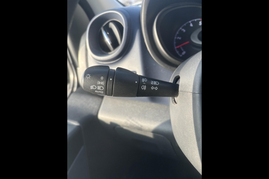 Opel Vivaro 1.6 CDTI L2H1 Edit.*NAVI*CAM*CRUISE*A/C*TEL*3-PERS