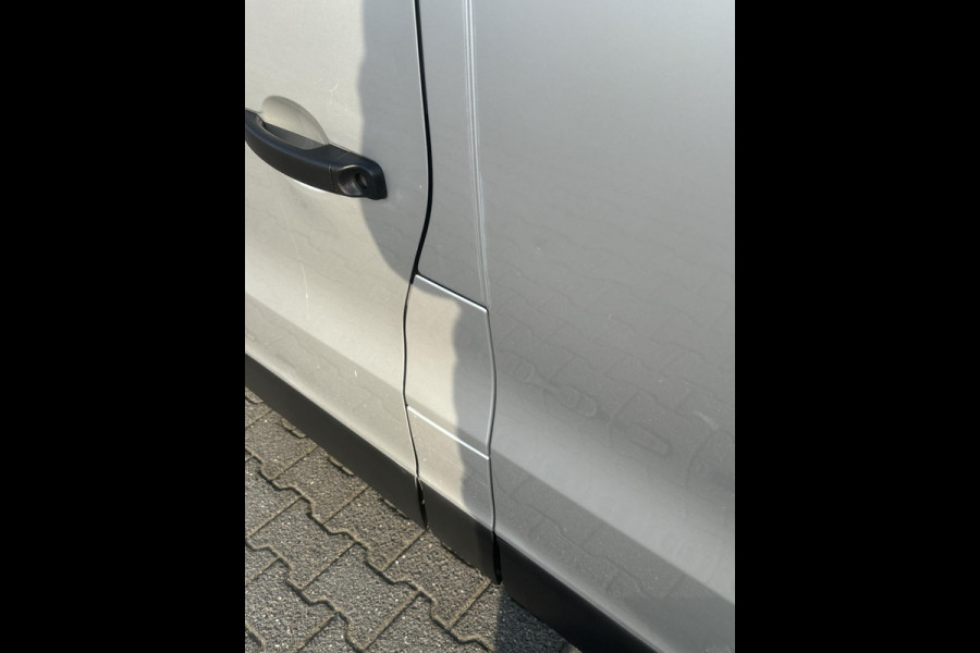 Opel Vivaro 1.6 CDTI L2H1 Edit.*NAVI*CAM*CRUISE*A/C*TEL*3-PERS