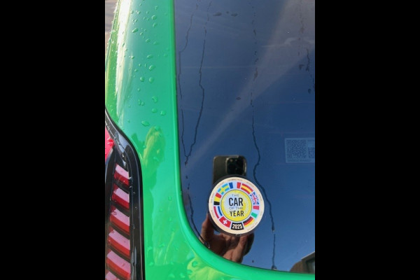 Renault 5 comfort range techno 52 kWh Auto van het jaar | uit voorraad leverbaar | 400 km actieradius