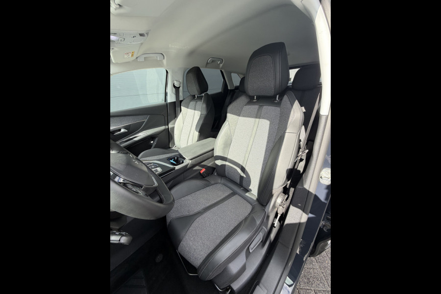 Peugeot 3008 225pk HYbrid Allure Pack (Elektrische Klep - 360gr Camera - Keyless Entry - Automatische Airco - Navigatie - Apple Carplay - Ada