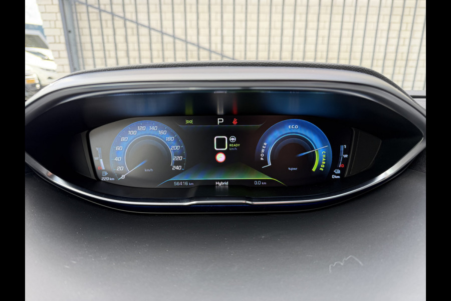 Peugeot 3008 225pk HYbrid Allure Pack (Elektrische Klep - 360gr Camera - Keyless Entry - Automatische Airco - Navigatie - Apple Carplay - Ada