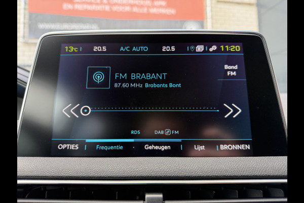 Peugeot 3008 225pk HYbrid Allure Pack (Elektrische Klep - 360gr Camera - Keyless Entry - Automatische Airco - Navigatie - Apple Carplay - Ada