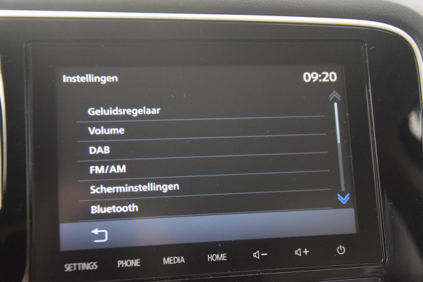 Mitsubishi Outlander 2.4 PHEV Pure+ Leer / Trekhaak / Side skirts