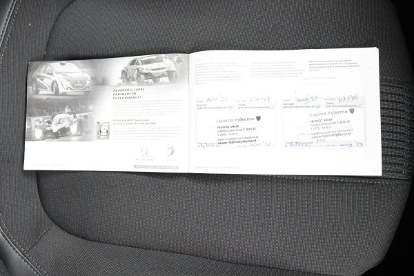 Peugeot 308 SW 1.2*CARPLAY*MASSAGE*VIRTUAL DISP*CAM*NAVI*ECC*TEL*