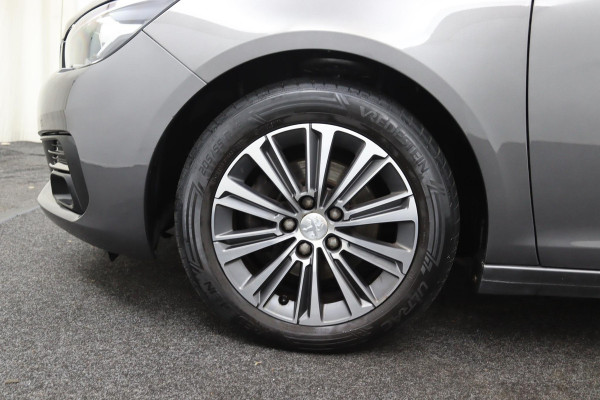 Peugeot 308 SW 1.2*CARPLAY*MASSAGE*VIRTUAL DISP*CAM*NAVI*ECC*TEL*