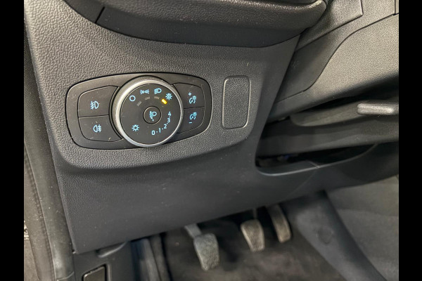 Ford Puma 1.0 EcoBoost 125pk MHEV Titanium | Navigatie | Apple Carplay/Android Auto | Parkeersensor achter | Cruise Control | Winter Pack | Comfort Pack | Getinte ramen | Trekhaak