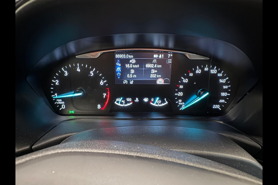 Ford Puma 1.0 EcoBoost 125pk MHEV Titanium | Navigatie | Apple Carplay/Android Auto | Parkeersensor achter | Cruise Control | Winter Pack | Comfort Pack | Getinte ramen | Trekhaak