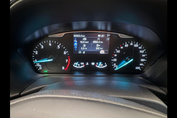 Ford Puma 1.0 EcoBoost 125pk MHEV Titanium | Navigatie | Apple Carplay/Android Auto | Parkeersensor achter | Cruise Control | Winter Pack | Comfort Pack | Getinte ramen | Trekhaak