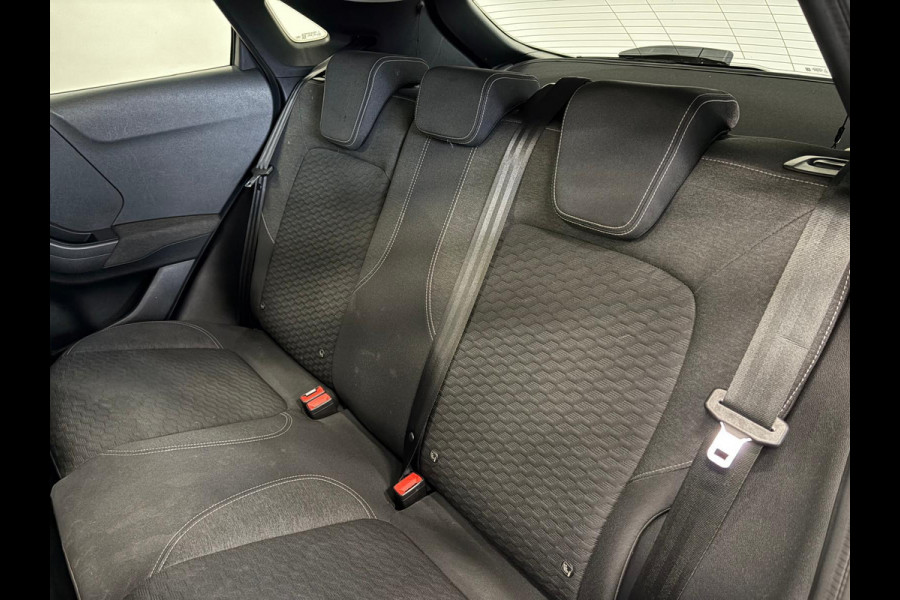 Ford Puma 1.0 EcoBoost 125pk MHEV Titanium | Navigatie | Apple Carplay/Android Auto | Parkeersensor achter | Cruise Control | Winter Pack | Comfort Pack | Getinte ramen | Trekhaak