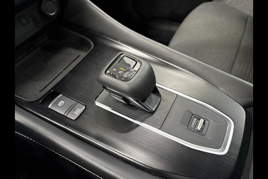 Nissan QASHQAI 1.3 MHEV Xtronic N-Connecta Airco ECC Navi Carplay Stoel/Stuurwielverwarming PDC VA + Camera Virtual Cockpit Lane/Side Assist