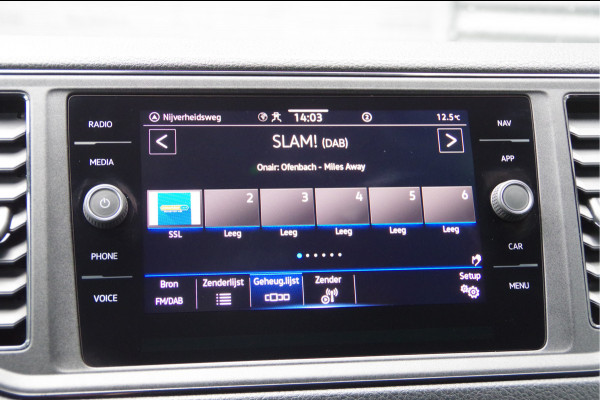 Volkswagen Crafter 35 2.0 TDI L3H3 177PK AUT. LED, STOELVERWARMING, TREKHAAK, ERGO ACTIVE GEVEERDE STOEL, CLIMATE CONTROL, CAMERA, NAVI, PARKEERSEN