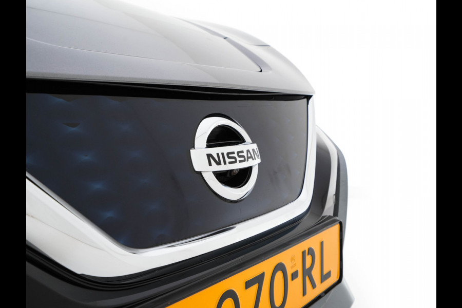 Nissan Leaf 3.Zero Limited Edition 62 kWh {SOH-93%} (INCL-BTW) Aut. *HEATPUMP | LEATHER | FULL-LED | DIGI-COCKPIT | TOPVIEW | BOSE-AUDIO | KEYLESS | DAB+ | BLINDSPOT | ECC | ADAPTIVE-CRUISE | PDC | HEATED-COMFORTSEATS | PRIVACYGLASS | 17"ALU*