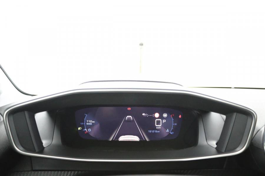 Peugeot 208 1.2 Allure*AUTOM*CARPLAY*ACC*LANE-ASS*NAVI*CAMERA*