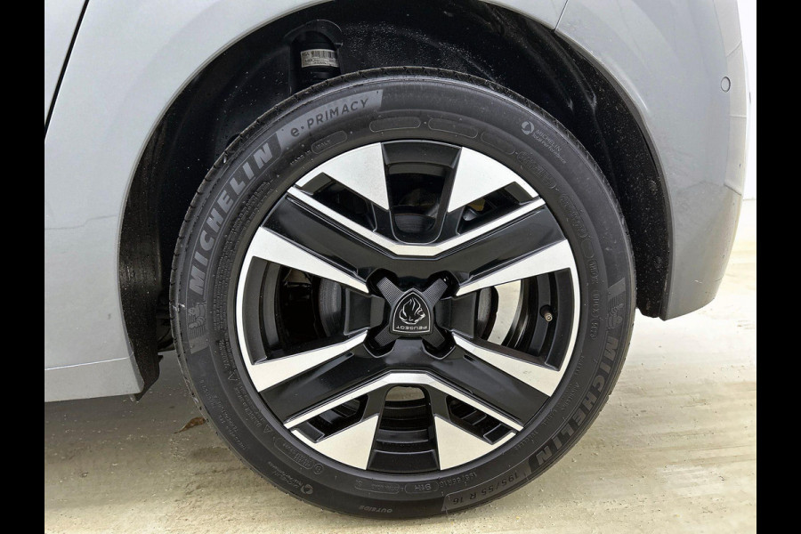 Peugeot 208 1.2 PureTech 100 Allure CARPLAY & NAVI | CAMERAS | AD-CRUISE