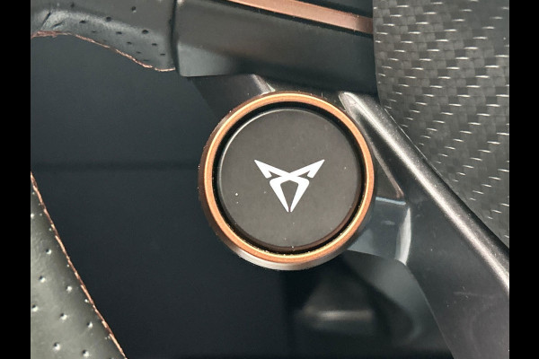 CUPRA Leon 1.4 e-Hybrid | VZ Performance | PHEV | Pano/Dak | Camera | Stoel/Stuur Verwarming